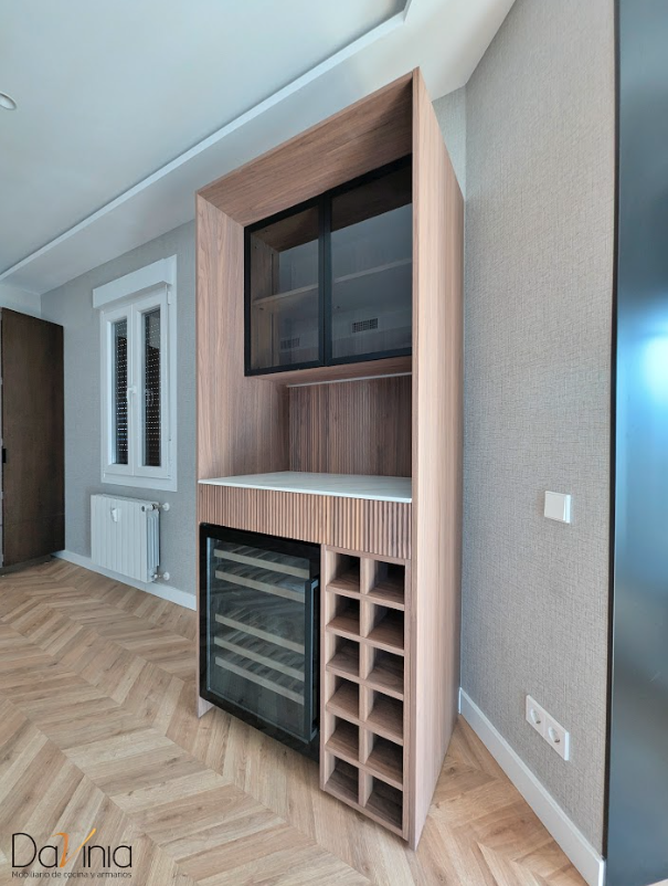 mueble con vinoteca