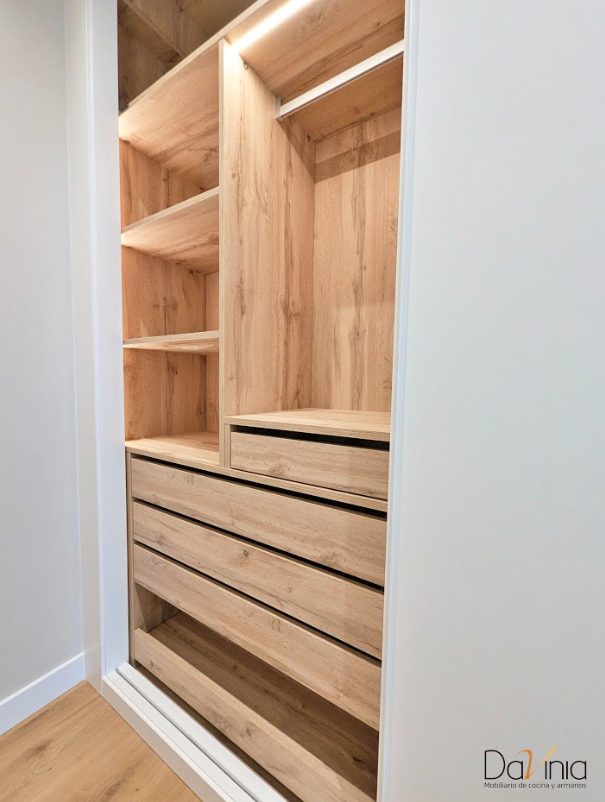 vestidor laminado en madera