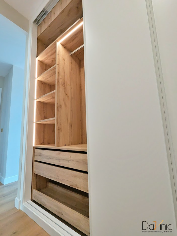 vestidor laminado en madera