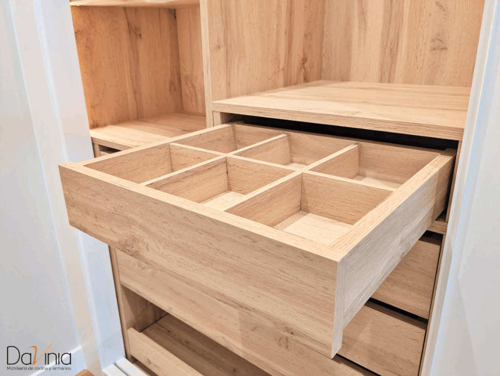 cajón para complementos